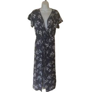 Short Sleeve Blue Floral Dress with Shorts Attached Size Medium